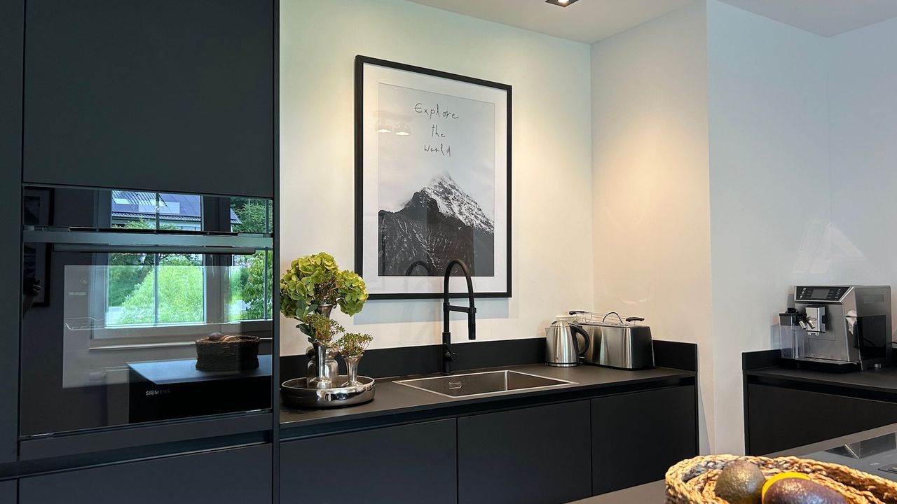 Küche / Küchenzeile Küche / Küchenzeile